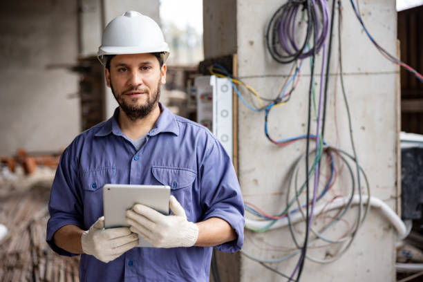 Best Local Electrician Companies  in Wapakoneta, OH